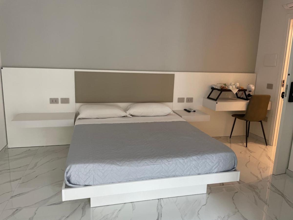 B & B La Casa Di Bianca Luxury Κρότωνας Εξωτερικό φωτογραφία
